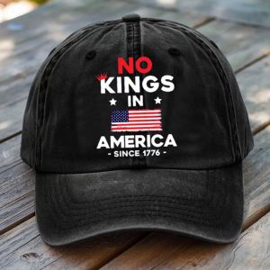No King In America Since 1776 Printed Hat