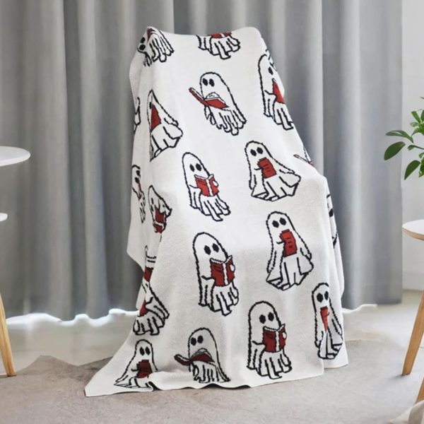 Ghost Cute Reading Halloween Blanket